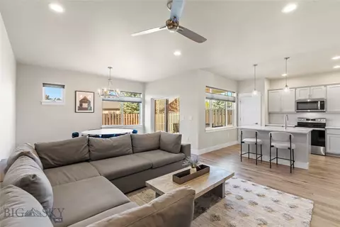 Living - 309 Meriwether Ave, Bozeman, MT 59718 photo 3 of 5