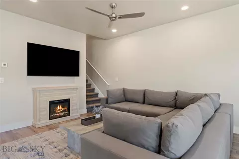 Living - 309 Meriwether Ave, Bozeman, MT 59718 photo 2 of 5