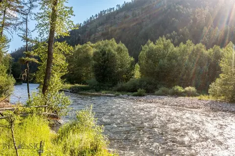 View/Area - Undisclosed, Clinton, MT 59825 photo 2 of 6