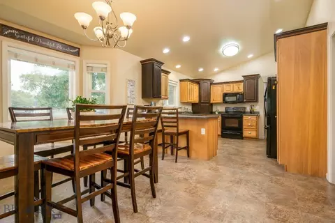 801 E 4th St, Laurel, MT 59044 photo 4