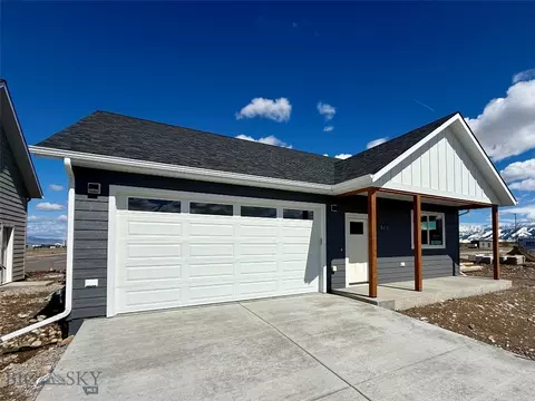 864 Accolade Loop, Belgrade, MT 59714
