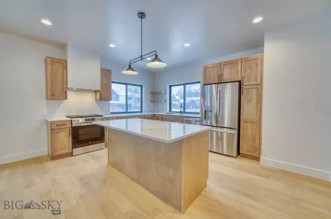 Kitchen - 405 Cloudfield Cir, Bozeman, MT 59718 photo 2 of 3