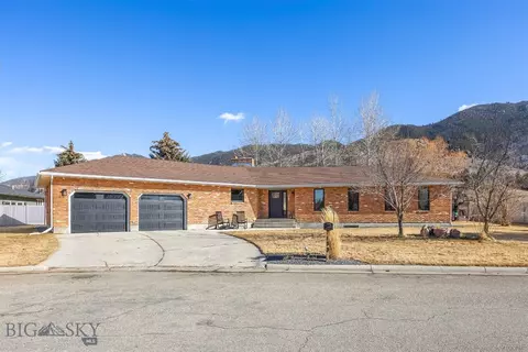 100 Cedar Lake Ct, Butte, MT 59701