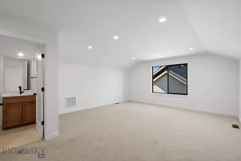 569 Rowland, Bozeman, MT 59718 photo 8
