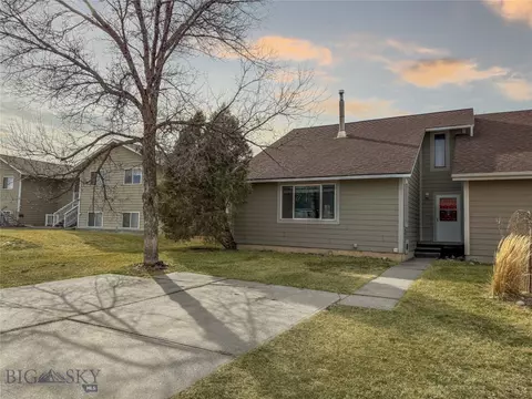 911 Jeanette Pl #D, Belgrade, MT 59714