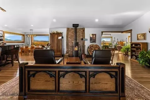 Living - 42 Lynx Ct, Dillon, MT 59725 photo 1 of 3