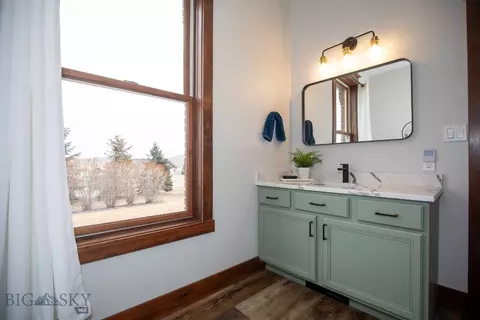Bath - 3 Windflower, Three Forks, MT 59752 photo 2 of 11