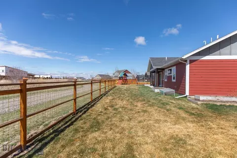 Exterior - 287 Stephanie Ln, Bozeman, MT 59718 photo 4 of 9