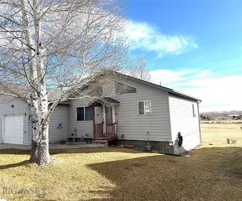 1326 Wineglass Ln, Livingston, MT 59047