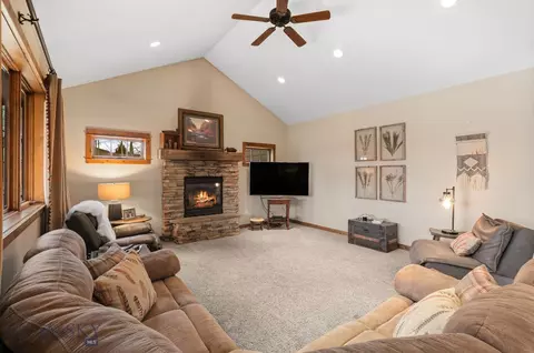 Living - 67 Upper Rainbow Rd, Bozeman, MT 59718 photo 5 of 6
