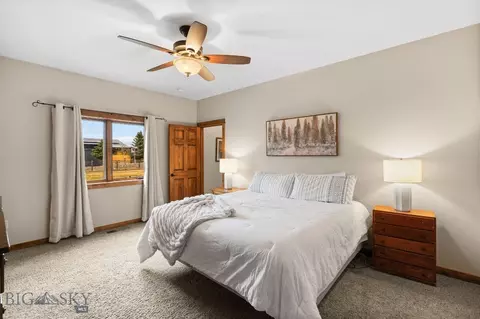 Bedroom - 67 Upper Rainbow Rd, Bozeman, MT 59718 photo 10 of 13