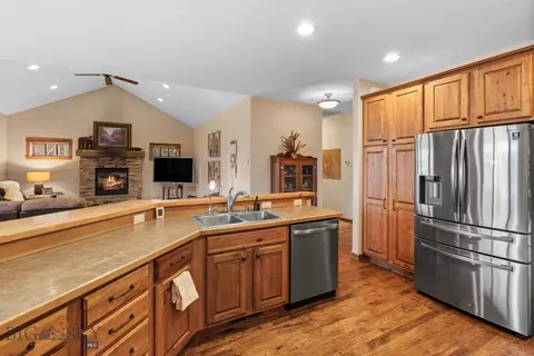 Kitchen - 67 Upper Rainbow Rd, Bozeman, MT 59718 photo 1 of 8