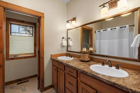 Bath - 67 Upper Rainbow Rd, Bozeman, MT 59718 photo 3 of 3