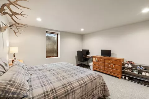 Bedroom - 67 Upper Rainbow Rd, Bozeman, MT 59718 photo 12 of 13