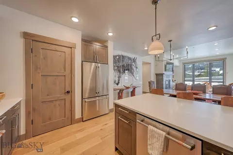 Kitchen - 2 Summit Vw # D, Big Sky, MT 59716 photo 1 of 2