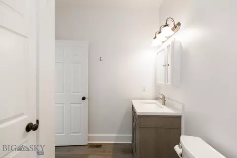Bath - 894 Rogers, Bozeman, MT 59718 photo 1 of 5