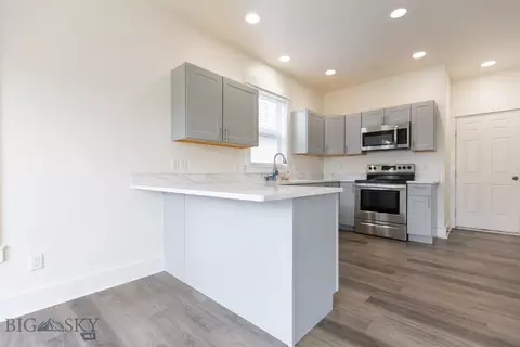 Kitchen - 894 Rogers, Bozeman, MT 59718 photo 2 of 2
