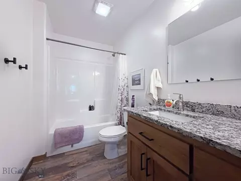 Bath - 92 Thomas Way, Dillon, MT 59725 photo 3 of 4