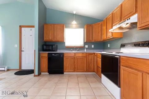 Kitchen - 620 3rd Ave W, Three Forks, MT 59752 photo 3 of 4