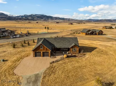 27 Obsidian Ln, Livingston, MT 59047