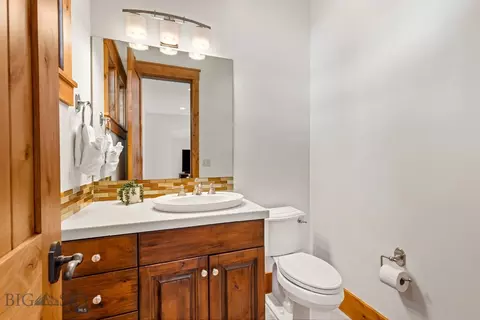 Bath - 755 Eagle View Trl, Big Sky, MT 59716 photo 8 of 17