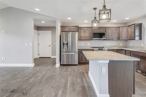 Kitchen - 238 Avon Cir, Butte, MT 59701 photo 2 of 2