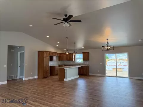 4100 Western Blvd, Butte, MT 59701 photo 2