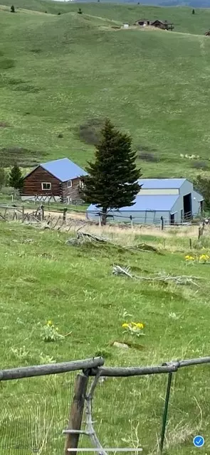 86 Pony Ln, Livingston, MT 59047