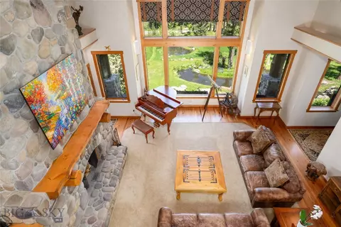 Living - 709 Limestone Rd, Bozeman, MT 59715 photo 3 of 8