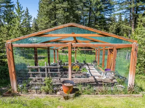 Exterior - 709 Limestone Rd, Bozeman, MT 59715 photo 6 of 27