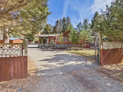 4964 Us Highway 89 S, Livingston, MT 59047