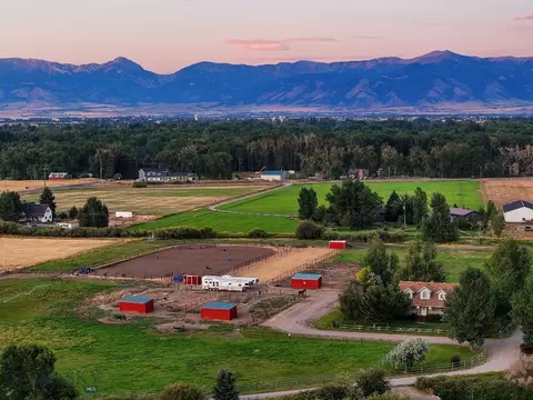 4752 Eden Rd, Bozeman, MT 59718