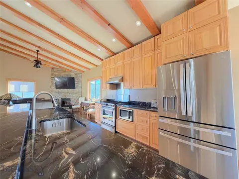 Kitchen - 36 Dutchman Trl, Cameron, MT 59720 photo 6 of 10