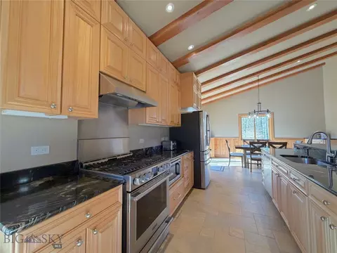 Kitchen - 36 Dutchman Trl, Cameron, MT 59720 photo 5 of 10