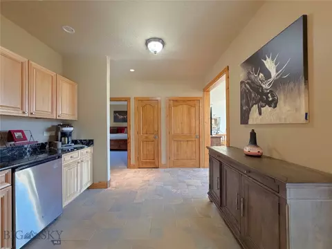 Entry Way - 36 Dutchman Trl, Cameron, MT 59720 photo 3 of 9