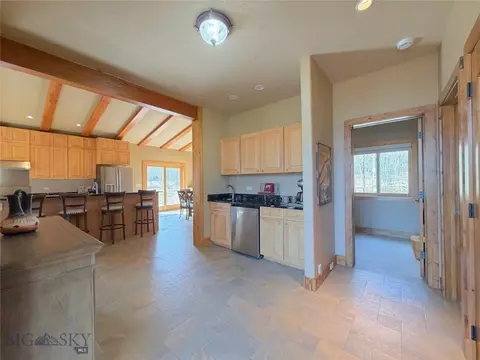 Entry Way - 36 Dutchman Trl, Cameron, MT 59720 photo 2 of 9