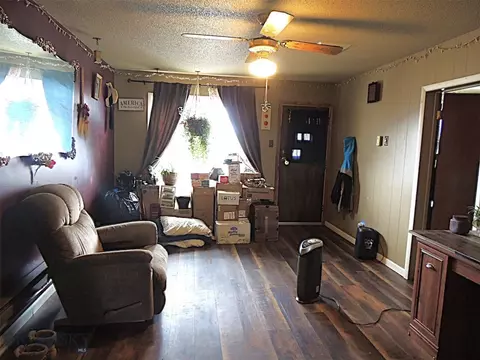 Living - 2211 Walnut St, Butte, MT 59701 photo 2 of 2