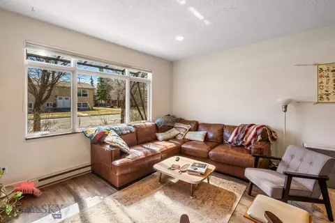 Living - 1719 E Aspen St, Bozeman, MT 59715 photo 3 of 4