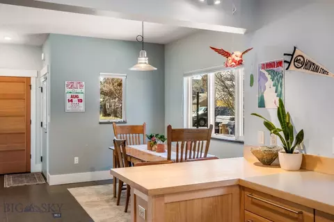 Dining - 1719 E Aspen St, Bozeman, MT 59715 photo 6 of 8