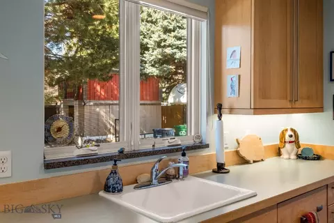 Kitchen - 1719 E Aspen St, Bozeman, MT 59715 photo 4 of 7