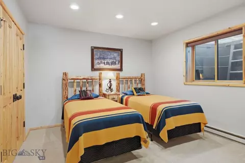 Bedroom - 5 E Slope Rd, Cardwell, MT 59721 photo 5 of 7