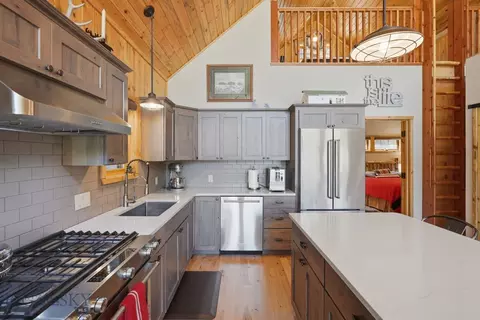 Kitchen - 5 E Slope Rd, Cardwell, MT 59721 photo 4 of 4