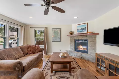 Living - 511 E Olive St, Bozeman, MT 59715 photo 2 of 6
