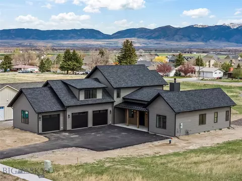 374 Cushing Ln, Manhattan, MT 59741