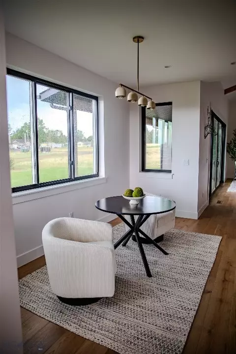 Dining - 374 Cushing Ln, Manhattan, MT 59741 photo 2 of 4