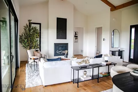 Living - 374 Cushing Ln, Manhattan, MT 59741 photo 1 of 7