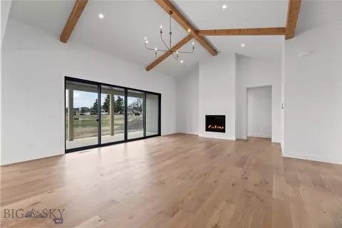 Living - 374 Cushing Ln, Manhattan, MT 59741 photo 7 of 7