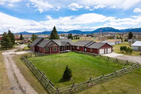 413 Garnet Mtn, Gallatin Gateway, MT 59730