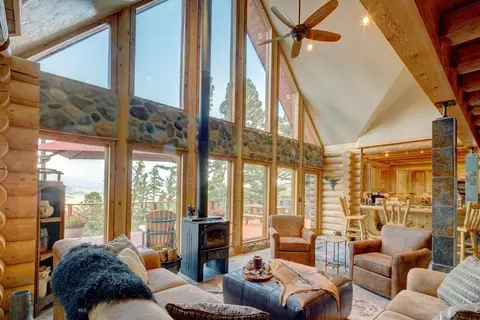 Living - 100 Peacemaker Rd, Bozeman, MT 59715 photo 2 of 11