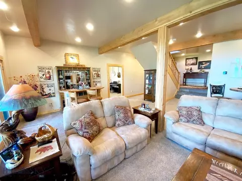 Living - 100 Peacemaker Rd, Bozeman, MT 59715 photo 10 of 11